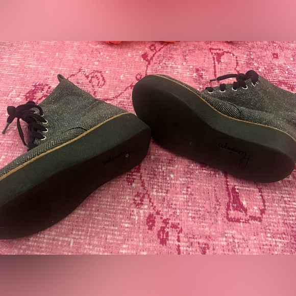 FLAMINGO WEDGE BOOTIES. Size 38.5 - Picture 2 of 3